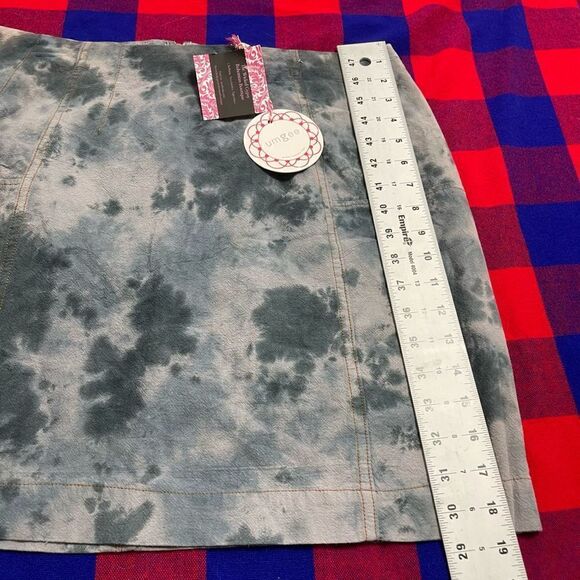 NWT Umgee Blue Grey Tie Dye Skirt Size Large NEW - Picture 2 of 5